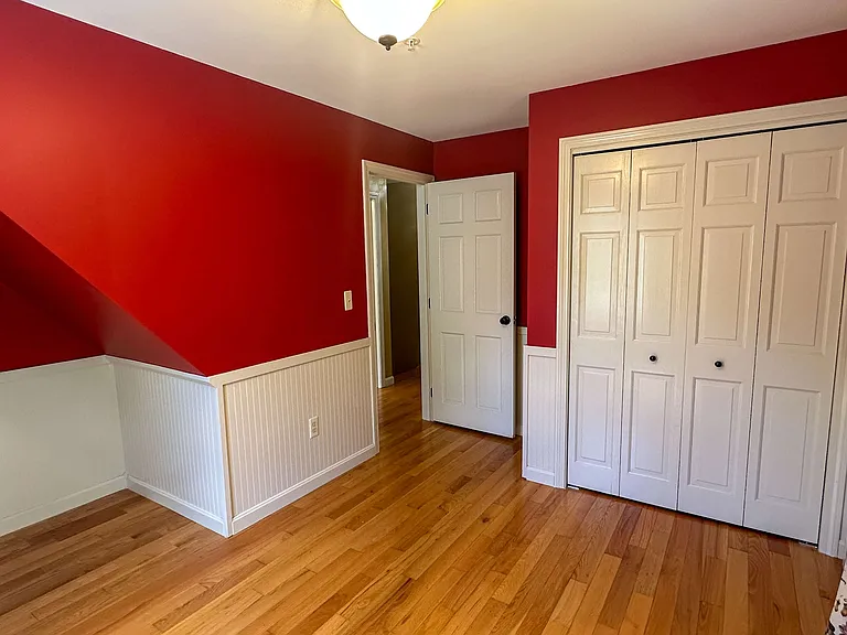 10 Herrick Rd — Photo 23