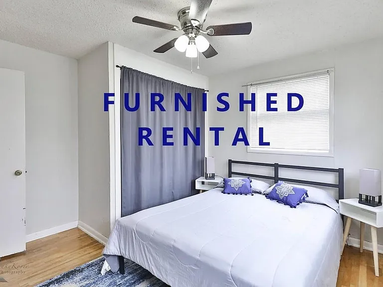 2109 Collins Ave — Photo 10
