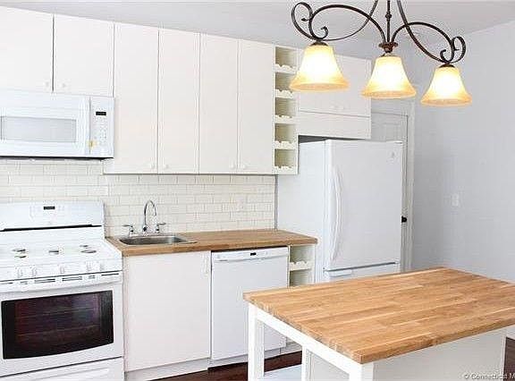 3rd image of 64 Brownell St #1