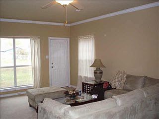 5th image of 3304 Kari Ln