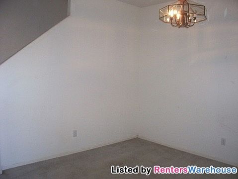 5th image of 30090 N Royal Oak Way