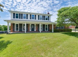 428 Dove Dr, Saint Charles, MO 63301
