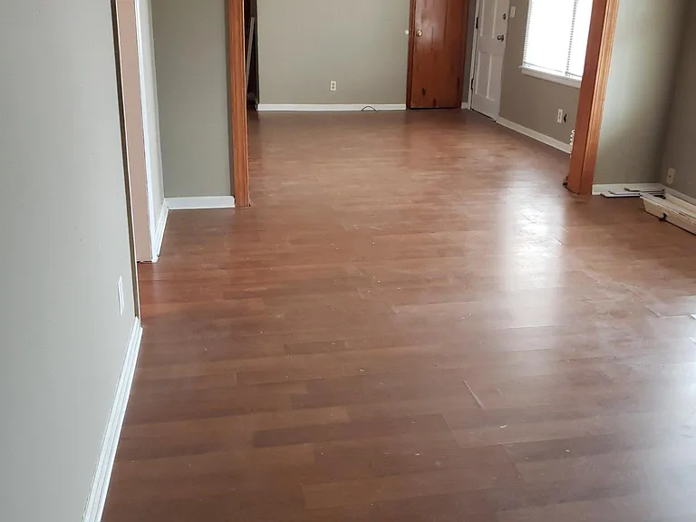 1102 N Glendale St — Photo 2
