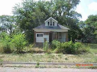 17161 Justine Ave, Hamtramck, MI 48212