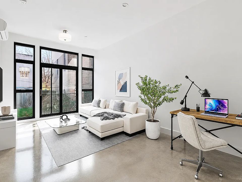 1st image of 30 Belvidere St #2