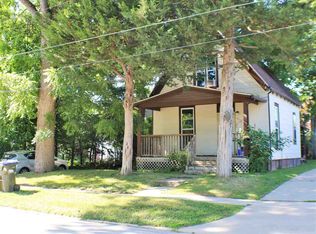 1016 Rochester Ave, Iowa City, IA 52245