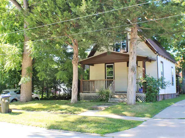 1016 Rochester Ave, Iowa City, IA 52245