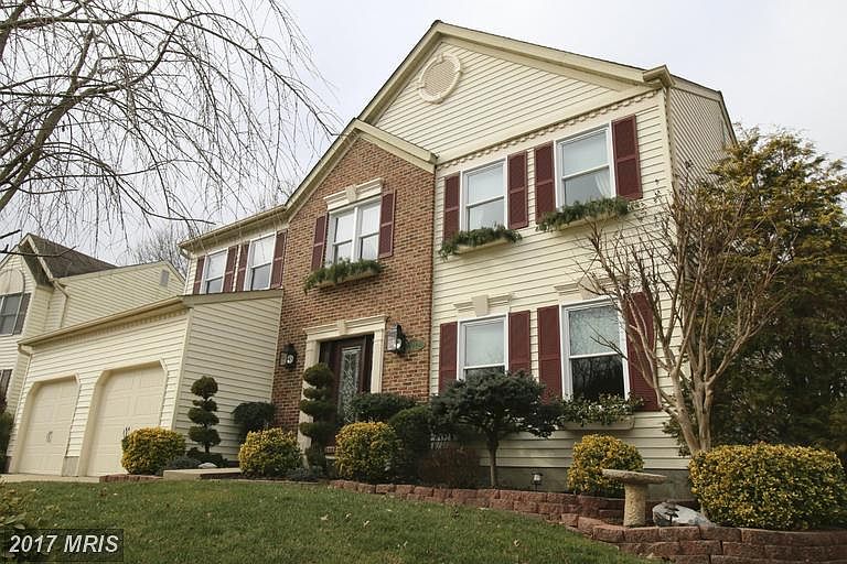 2nd image of 212 Mallard Ct