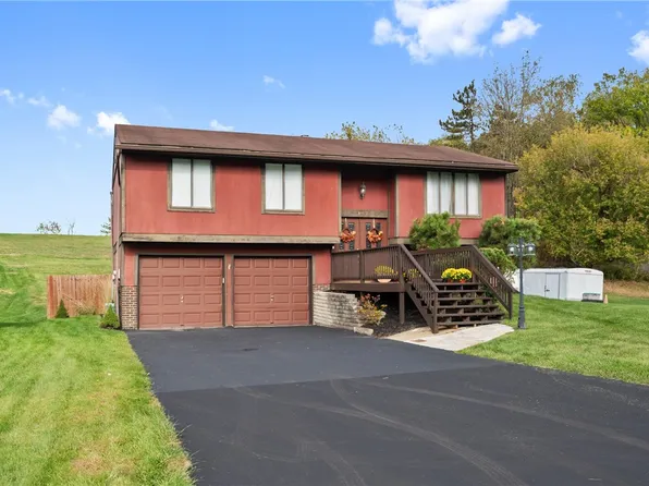 1802 Sangate Dr, South Park, PA 15129