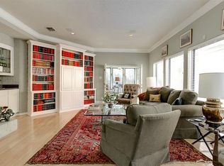 252 Casa Blanca Ave, Fort Worth, TX 76107