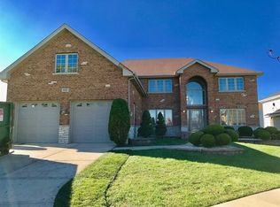 1020 Donnington Dr, Matteson, IL 60443