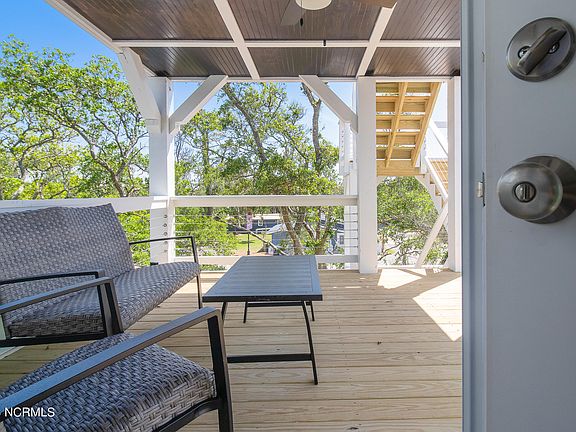 5th image of 7202 E Oak Island Drive