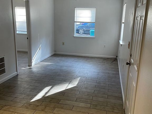5th image of 521 E Miracle Strip Pkwy APT 4