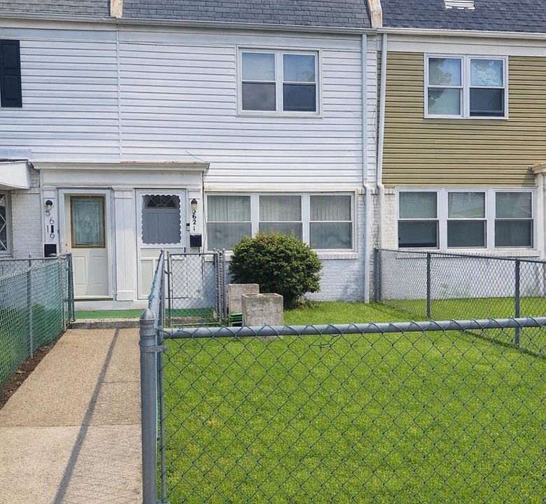 1st image of 5621 Mitchell Rd