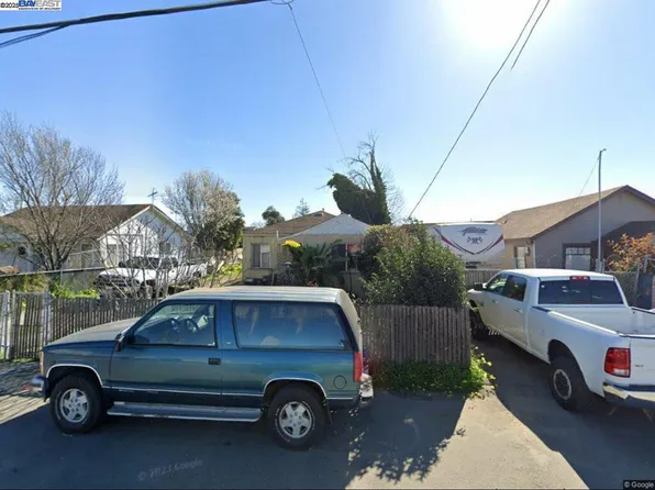 2242 Dunn Rd, Hayward, CA 94545