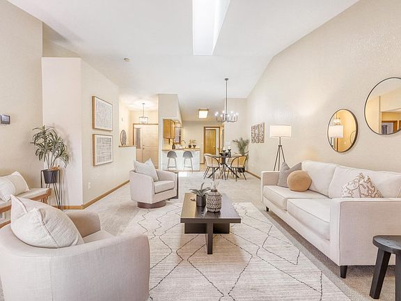 5th image of 2367 Northbrook Dr