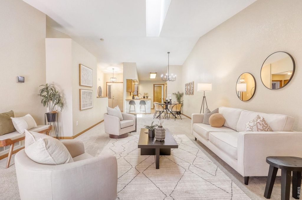 2367 Northbrook Dr