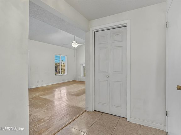 5th image of 2846 TREASURE COVE Lane