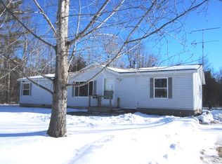 N1203 Bay De Noc Dr, Menominee, MI 49858