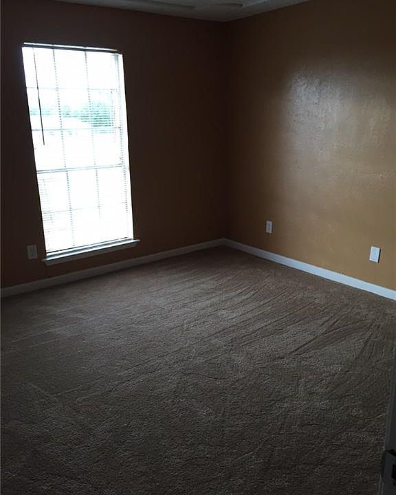 357 NW Newton Dr Burleson, TX, 76028 Apartments for Rent Zillow