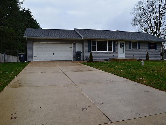 2nd image of 11286 Oakland Dr