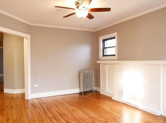 3rd image of 1742 W Granville Ave APT 2