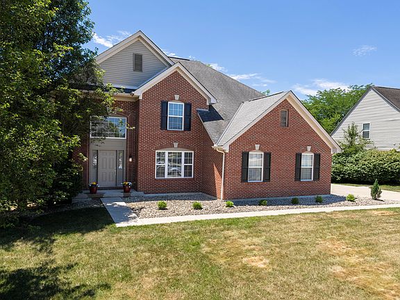 2nd image of 1819 Fair Meadow Dr