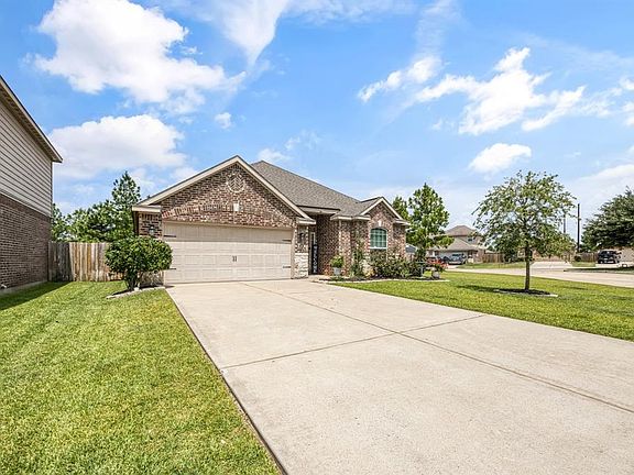 3rd image of 20631 Stout Drive