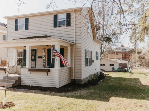 4626 Jay St, Duluth, MN 55804