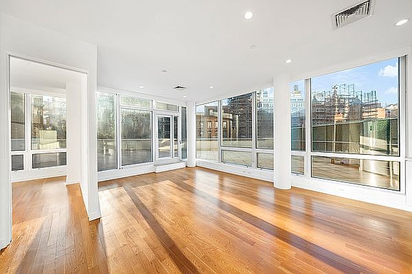 1st image of 525 Clinton Ave #S3