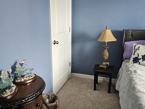 4th image of 892 Arthur Ct
