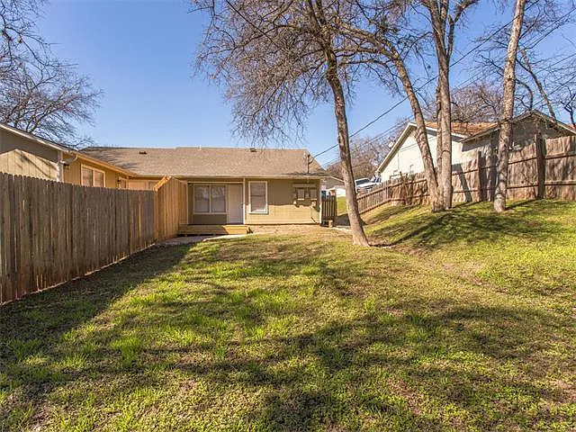 6403 Auburn Dr #A — Photo 17