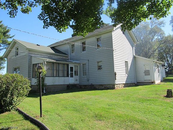 2nd image of 1790 Deerfield Ave S