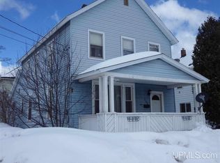 226 W Peck St, Negaunee, MI 49866