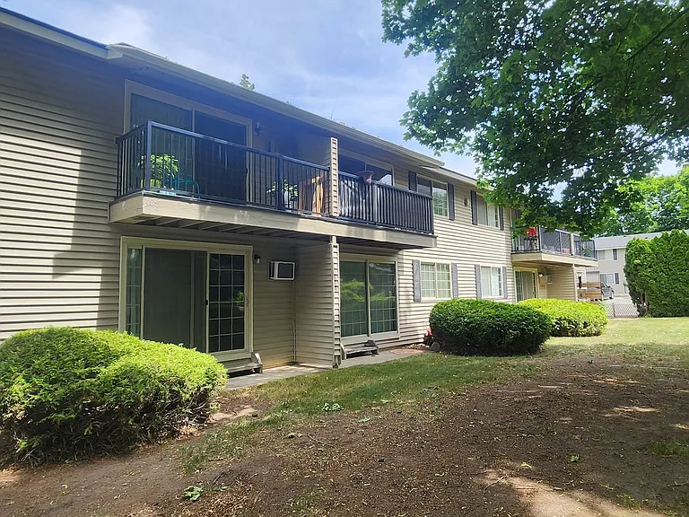 Aspen Meadows Apartments! — Photo 8