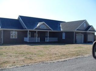 20 Riverview Dr, Central City, KY