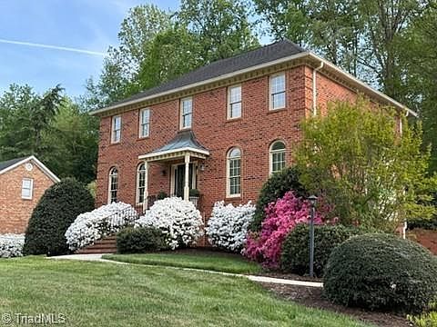 2nd image of 178 Wexham Rd