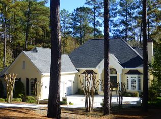 37 Strathaven Dr, Pinehurst, NC 28374
