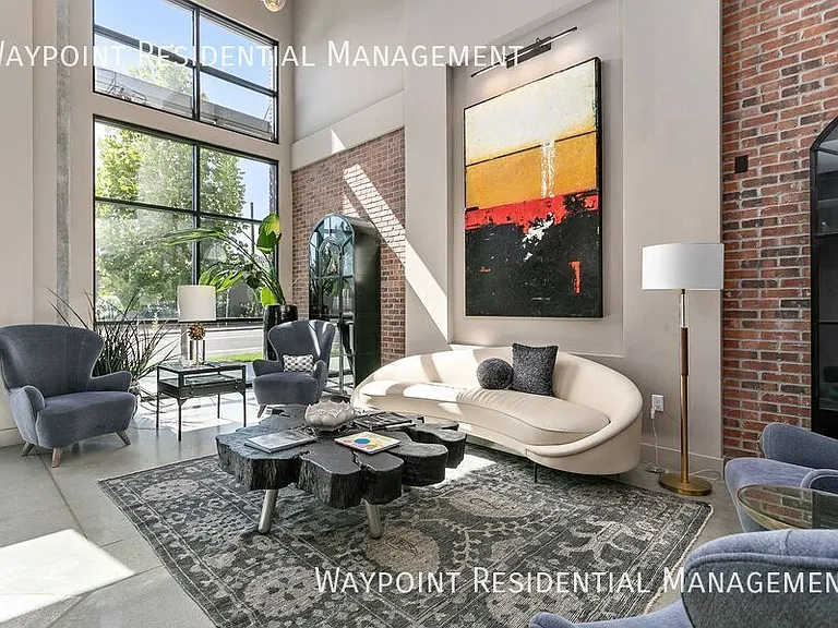 611 S 8th St #601 — Photo 3