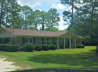 37 Dogwood Rd, Hazlehurst, GA 31539