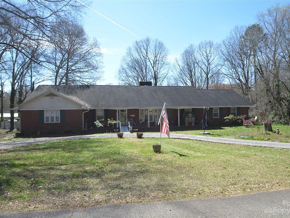 1st image of 505 E I St