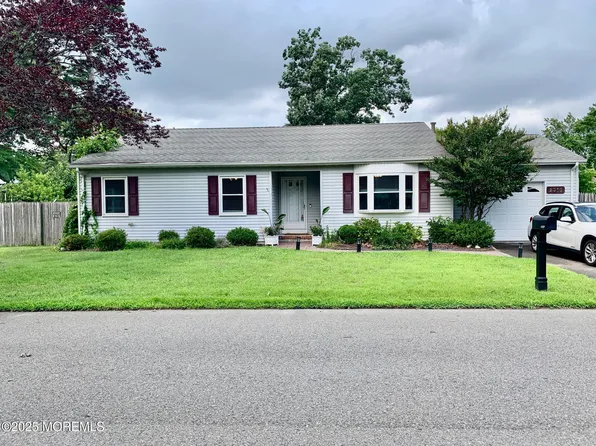 2313 Forest Grove Avenue, Toms River, NJ 08753