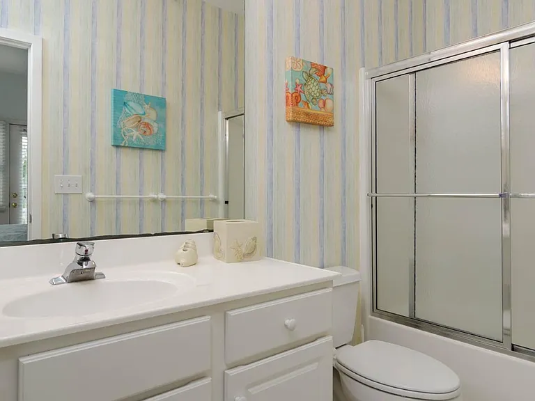 10 Meier St #B — Photo 21