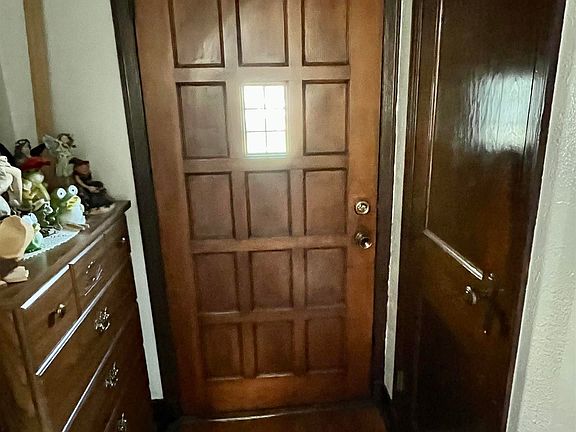 3rd image of 2511 S Saint Aubin St