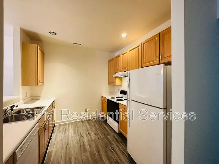 5813 Wrightsville Ave #143 — Photo 4