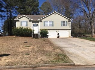 35 Grove Ln, Temple, GA 30179
