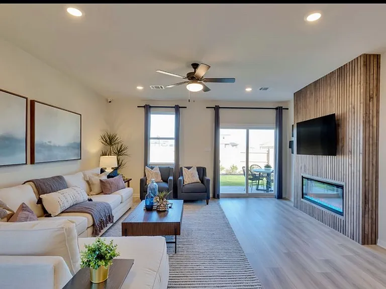 2159 Tobias Leo Way — Photo 6