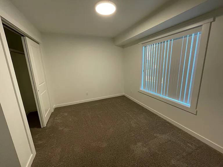 609 N Water St #201 — Photo 7