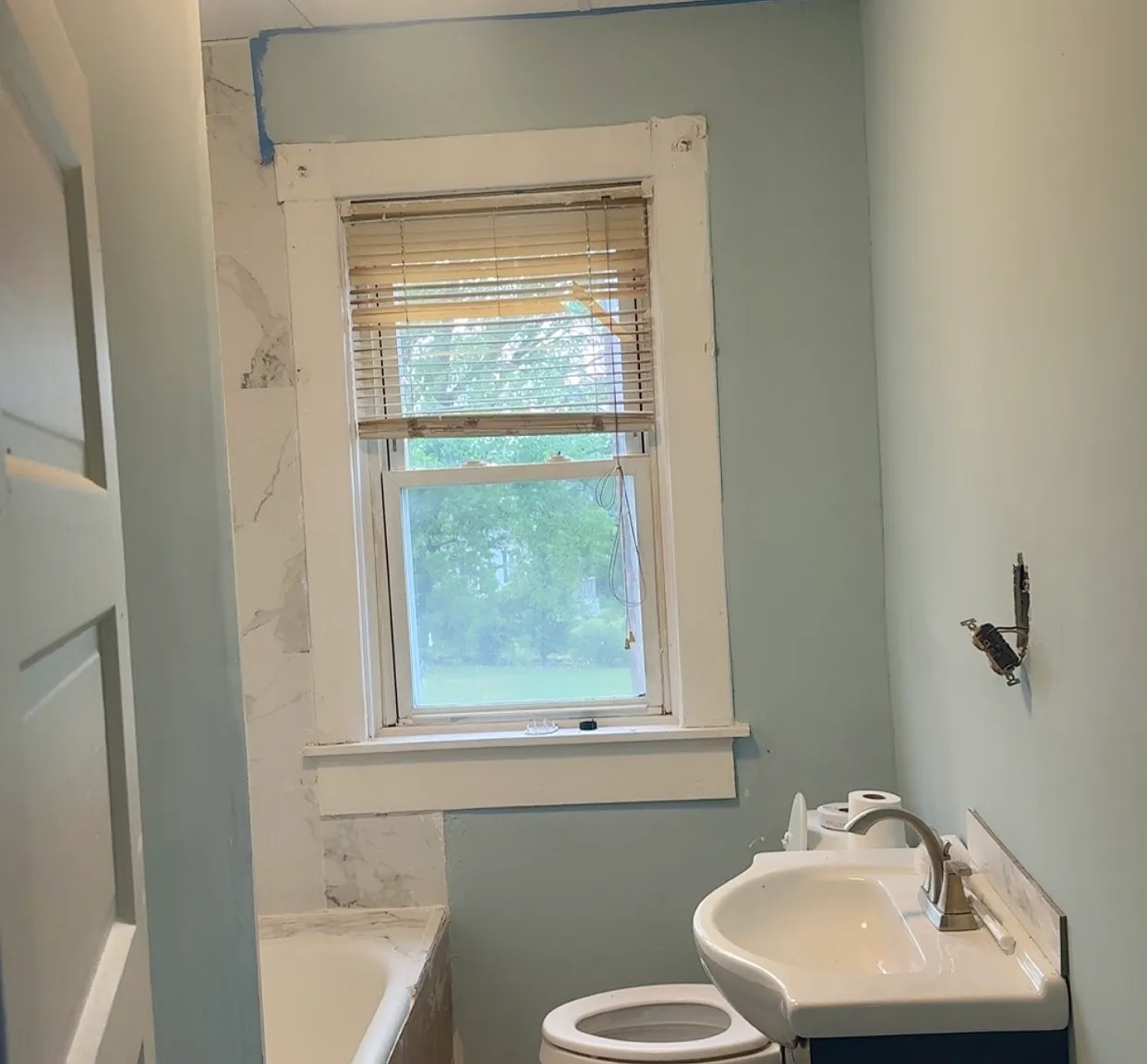 3 bed, $1,800 — Photo 3