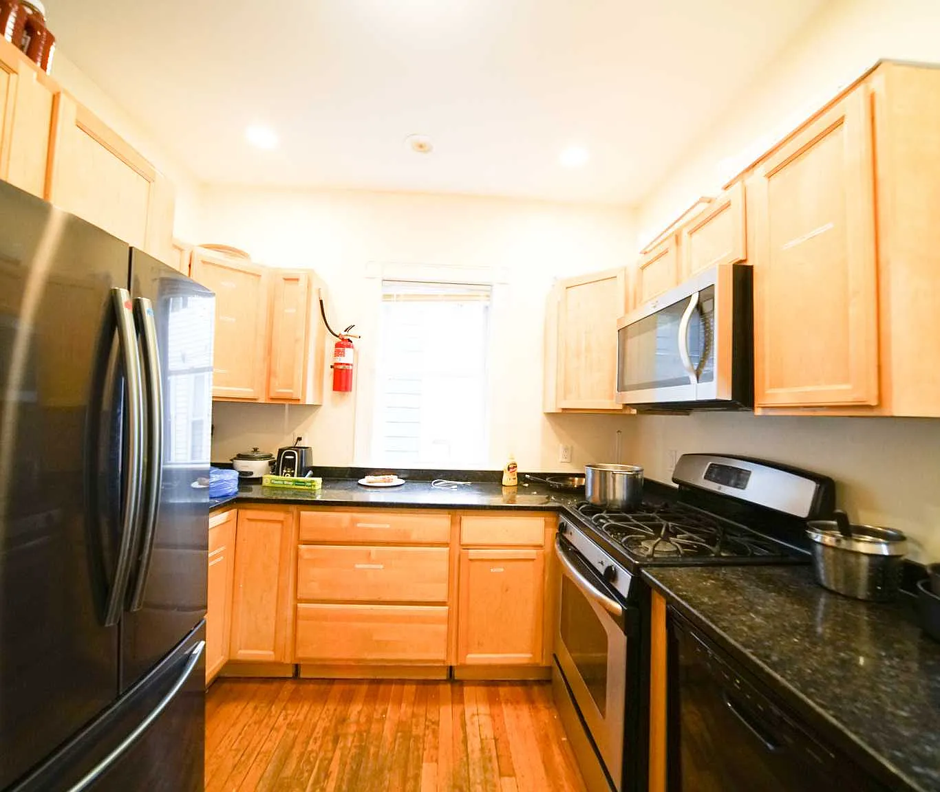 9 bed, $13,999 — Photo 4